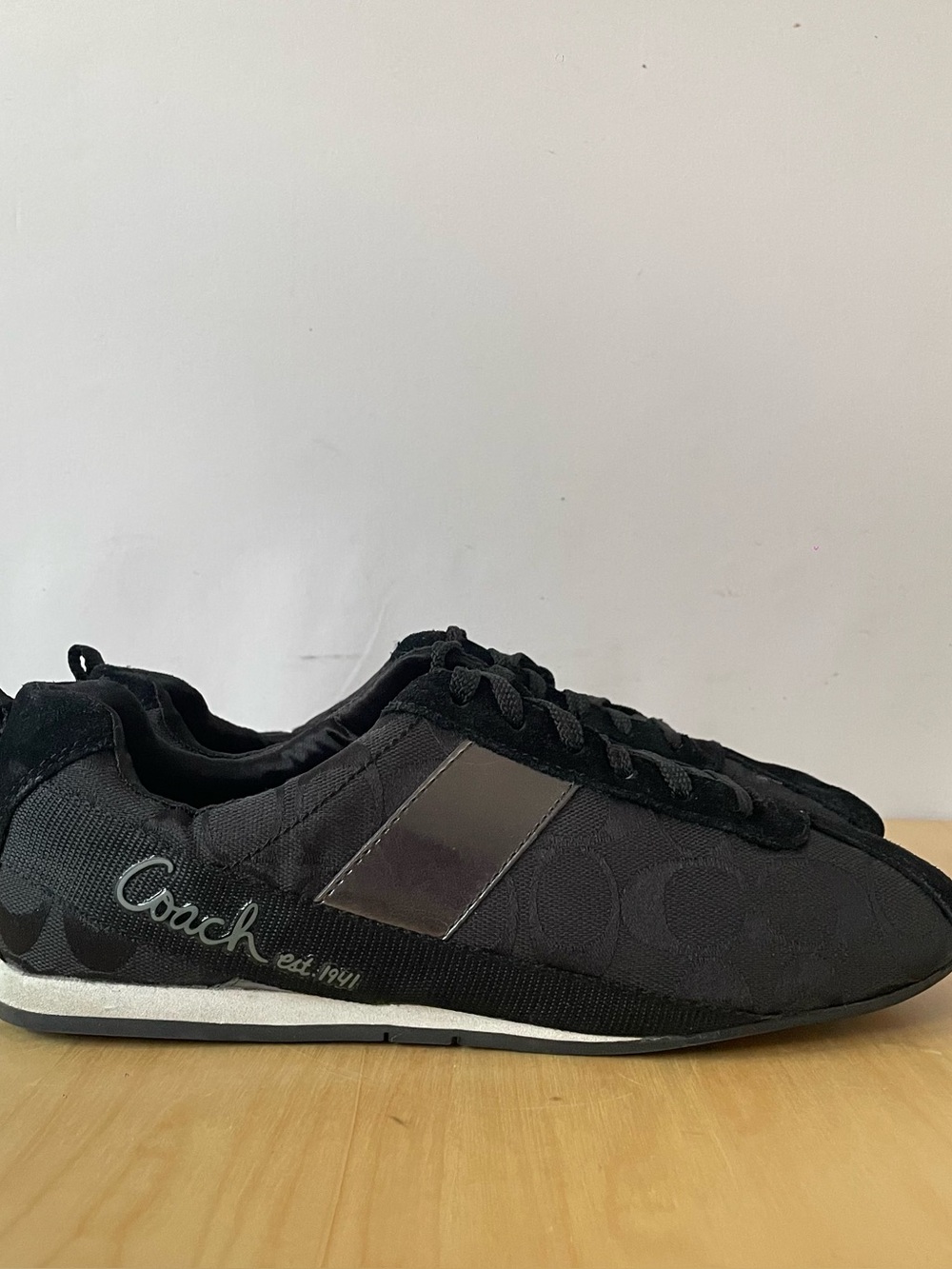 Vintage Coach Hadley Women's Low-Top Sneakers | US 8.5M